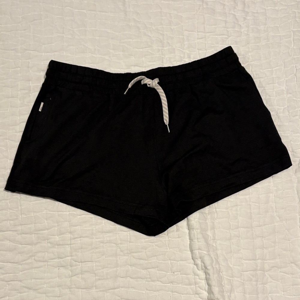 Vuori Black Halo Performance Shorts - NWOT